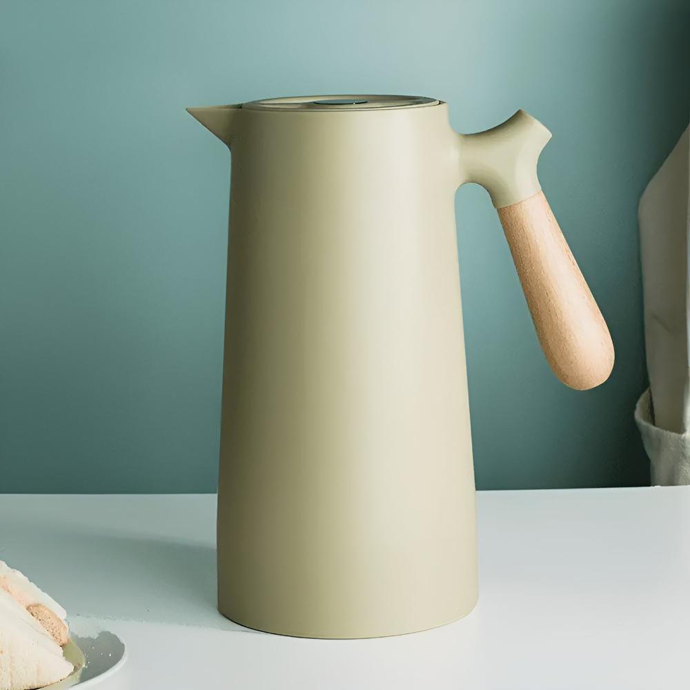 Isolerad karaff med trähandtag 1 liter