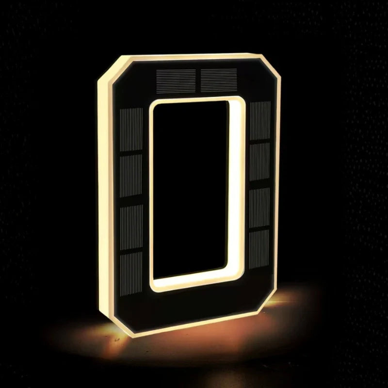 Solcellsdriven LED-husnummerlampa för fasad