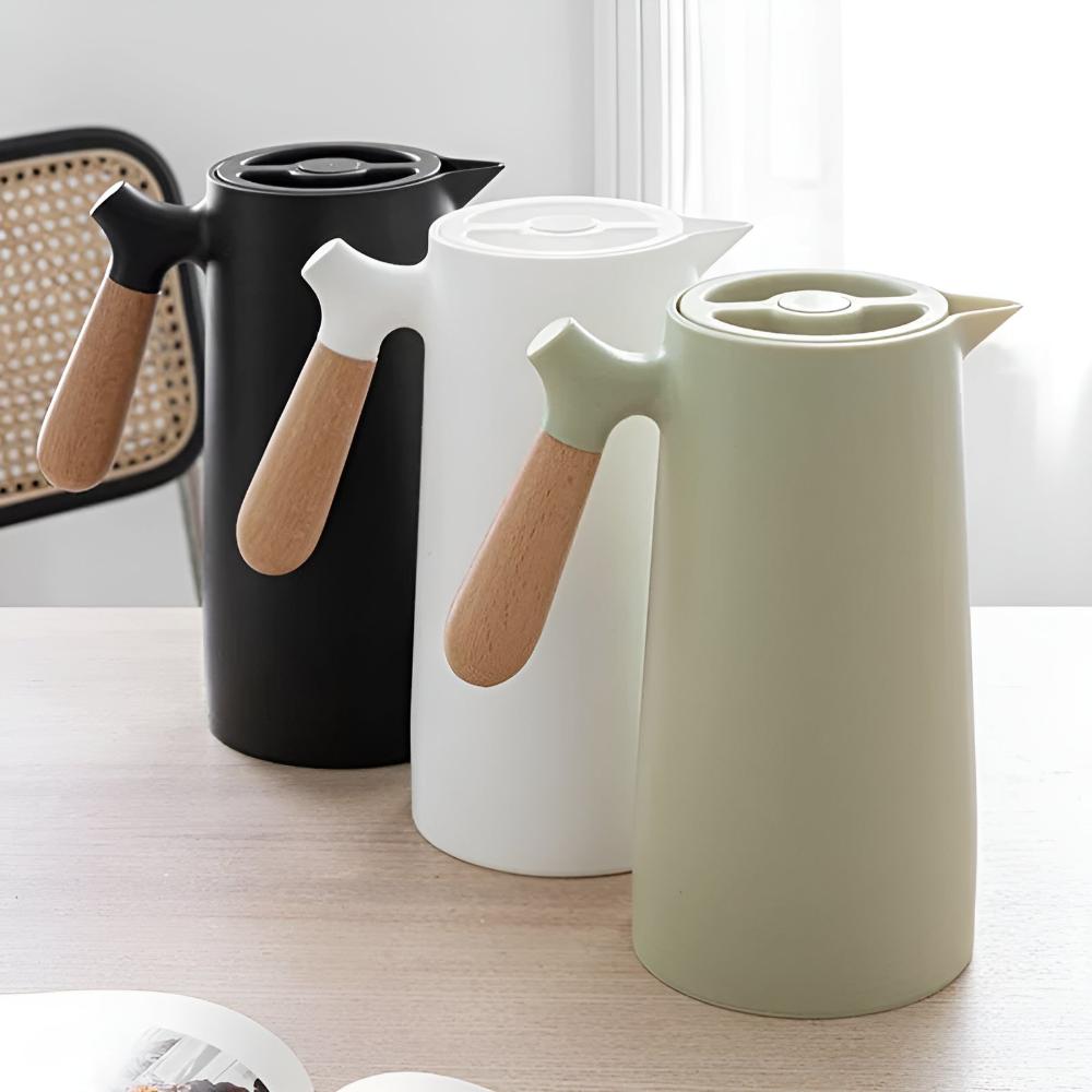 Isolerad karaff med trähandtag 1 liter