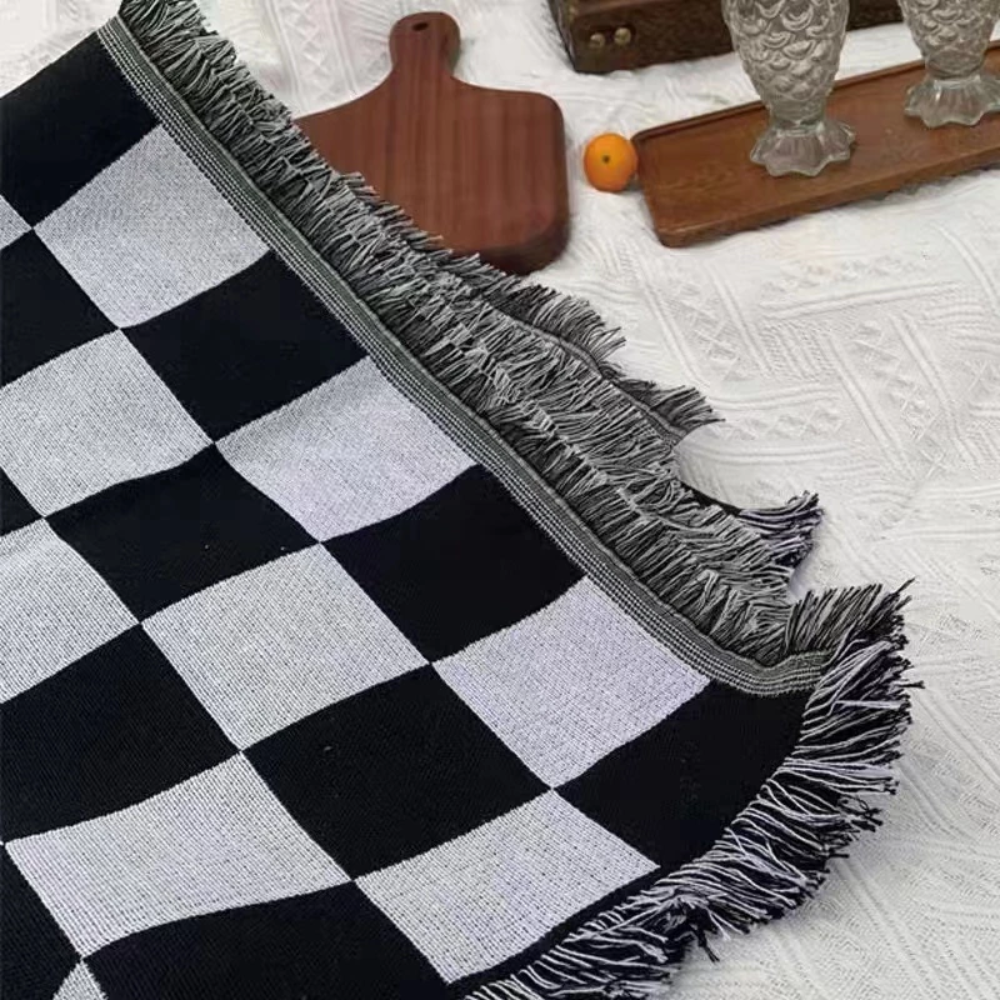 Rutig picknickfilt i mikrofiber – 130 × 180 cm