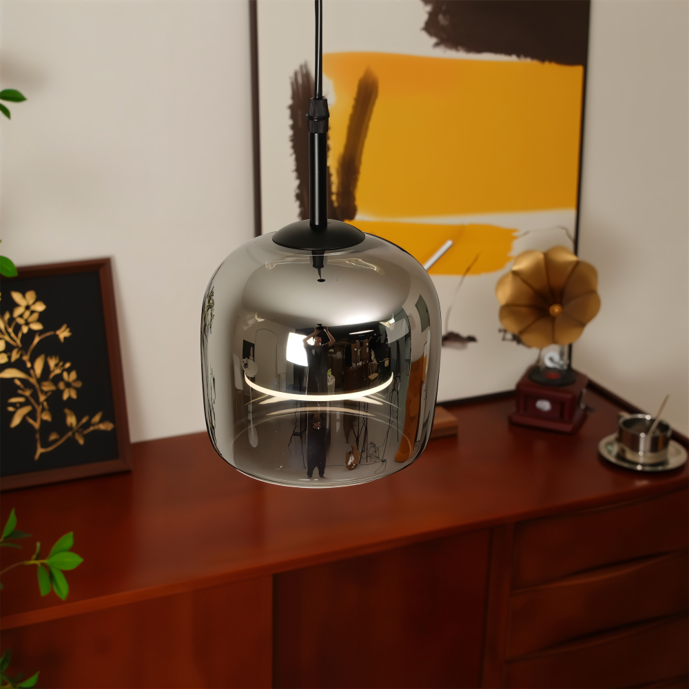 Goblera – Glaspendellampa i Svartgrå Design med Kelchform