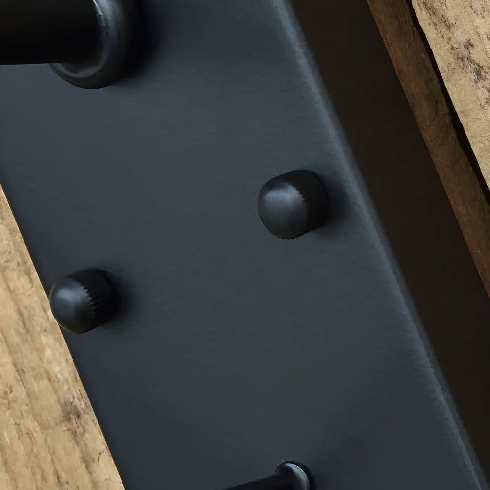 Castiron – Antik Svart Vägglampa i Vintage Industriell Stil