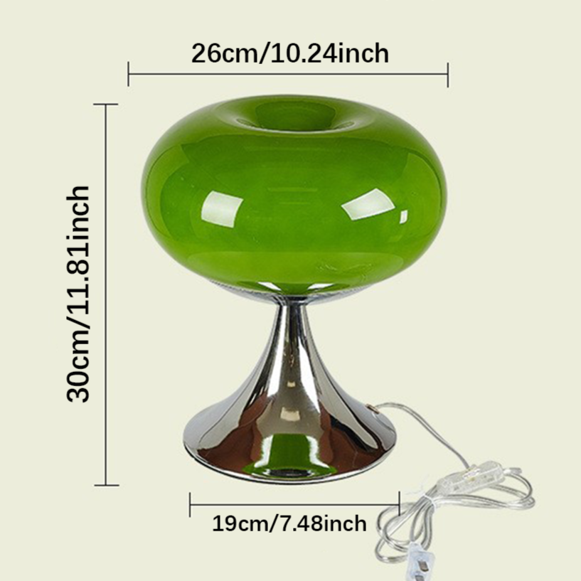 ÄppelLjus – Antik bordslampa med vintage charm och glaskupa i vitt och grönt