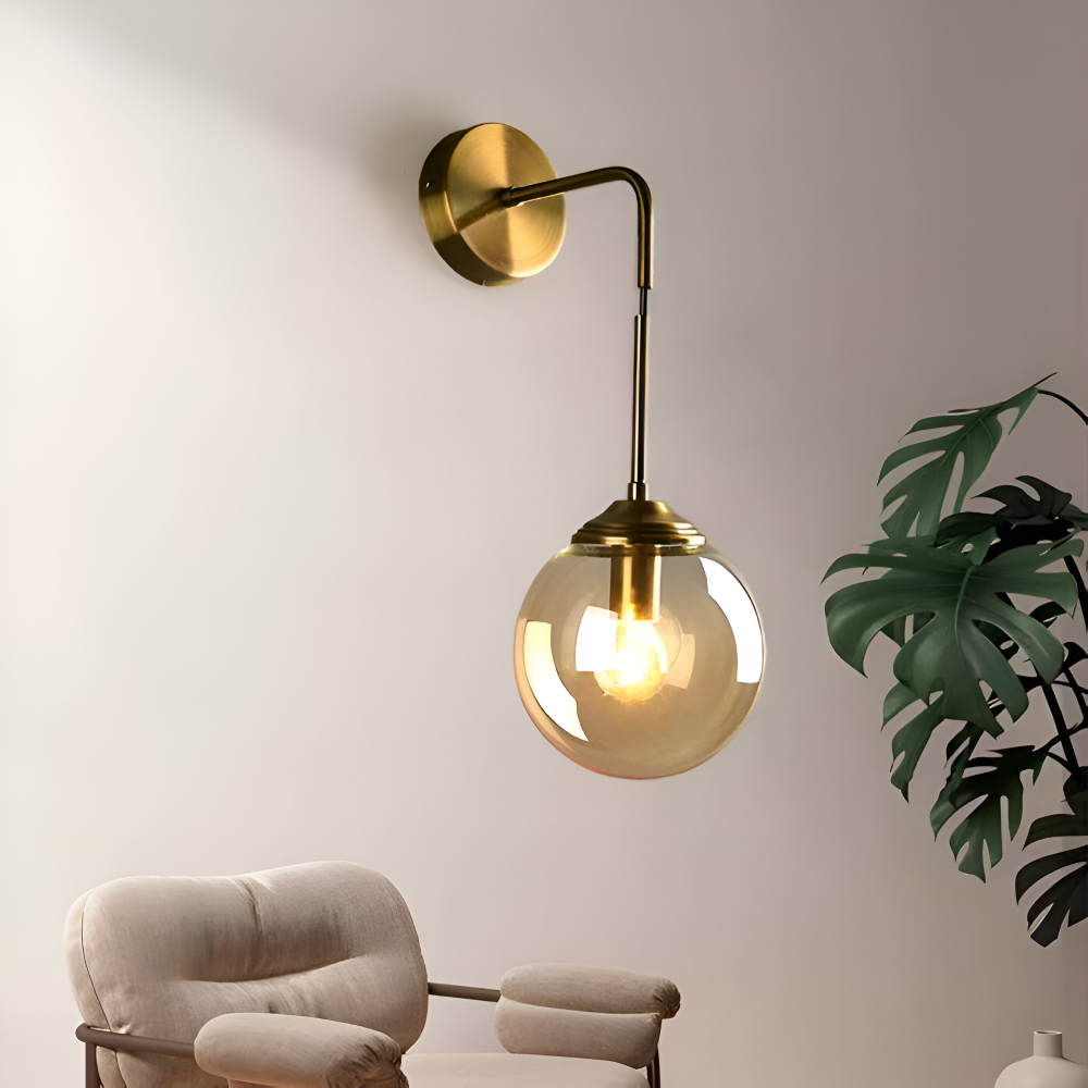 VetroLux – Vägglampa i Glas och Metall med Retro Industriell Design