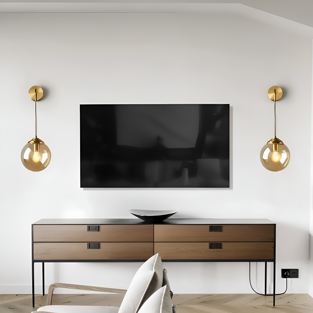 VetroLux – Vägglampa i Glas och Metall med Retro Industriell Design