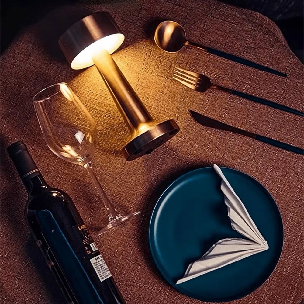 LumoBar – Dimbar uppladdningsbar bordslampa med LED-belysning för café och hem