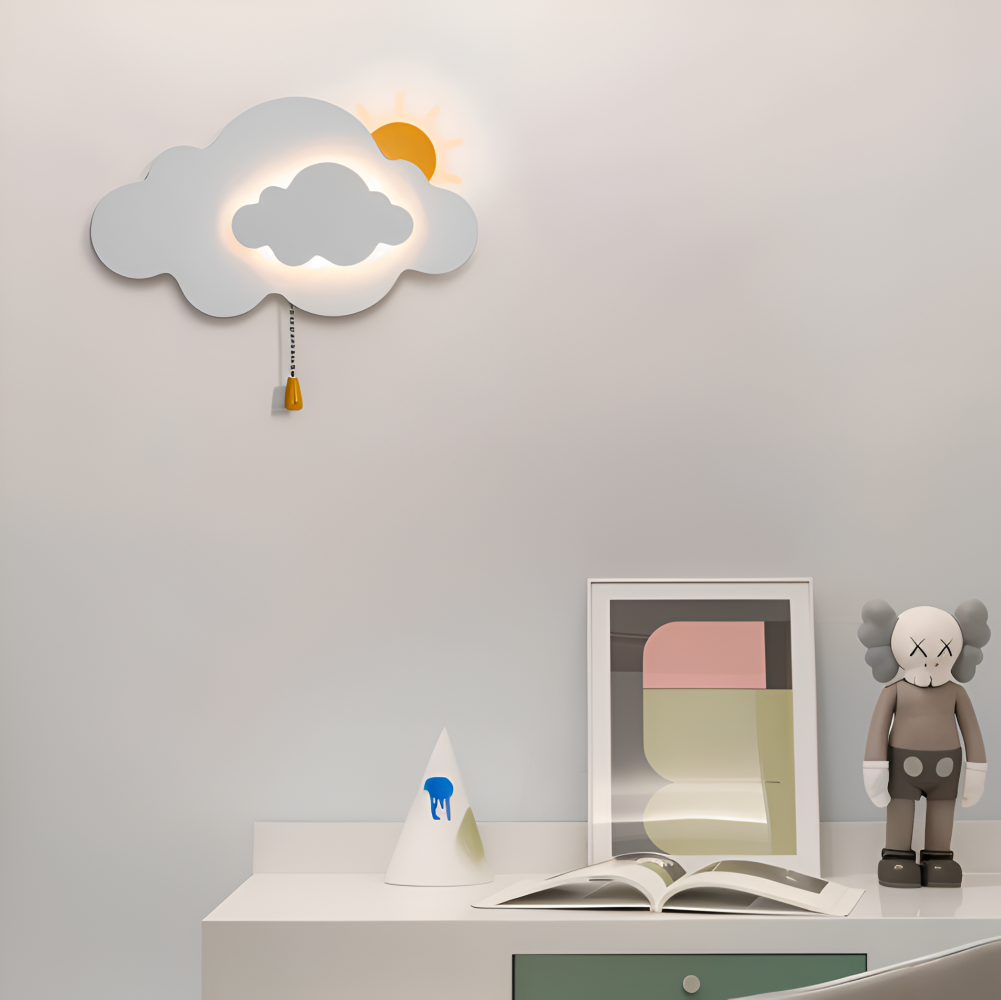 SkyGlow – Vägglampa med Moln och Sol för Barnrum – Mjuk LED-belysning för Lekfulla Drömmar