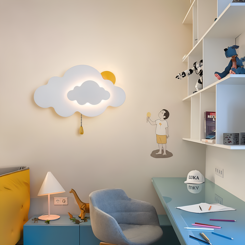 SkyGlow – Vägglampa med Moln och Sol för Barnrum – Mjuk LED-belysning för Lekfulla Drömmar