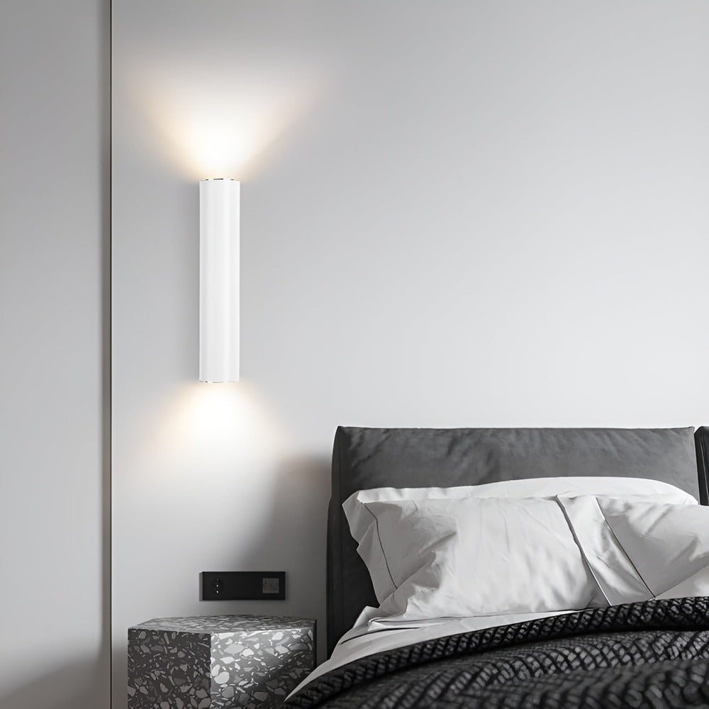 AluBeam – Dubbelt Huvud Vägglampa | Guld Cylinder Vägglampa med Upp- och Nedljus