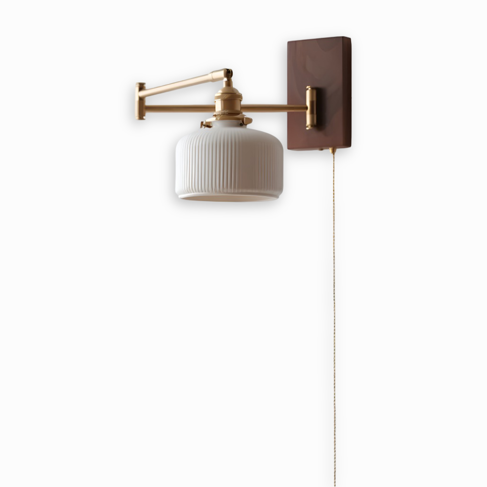 GlowLinn – Justerbar Keramisk Vägglampa med Dragkedja och Trädetaljer