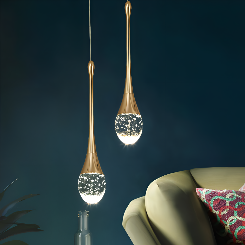 Rainelle – Kristallglas Pendellampa i Svart och Guld med Droppdesign