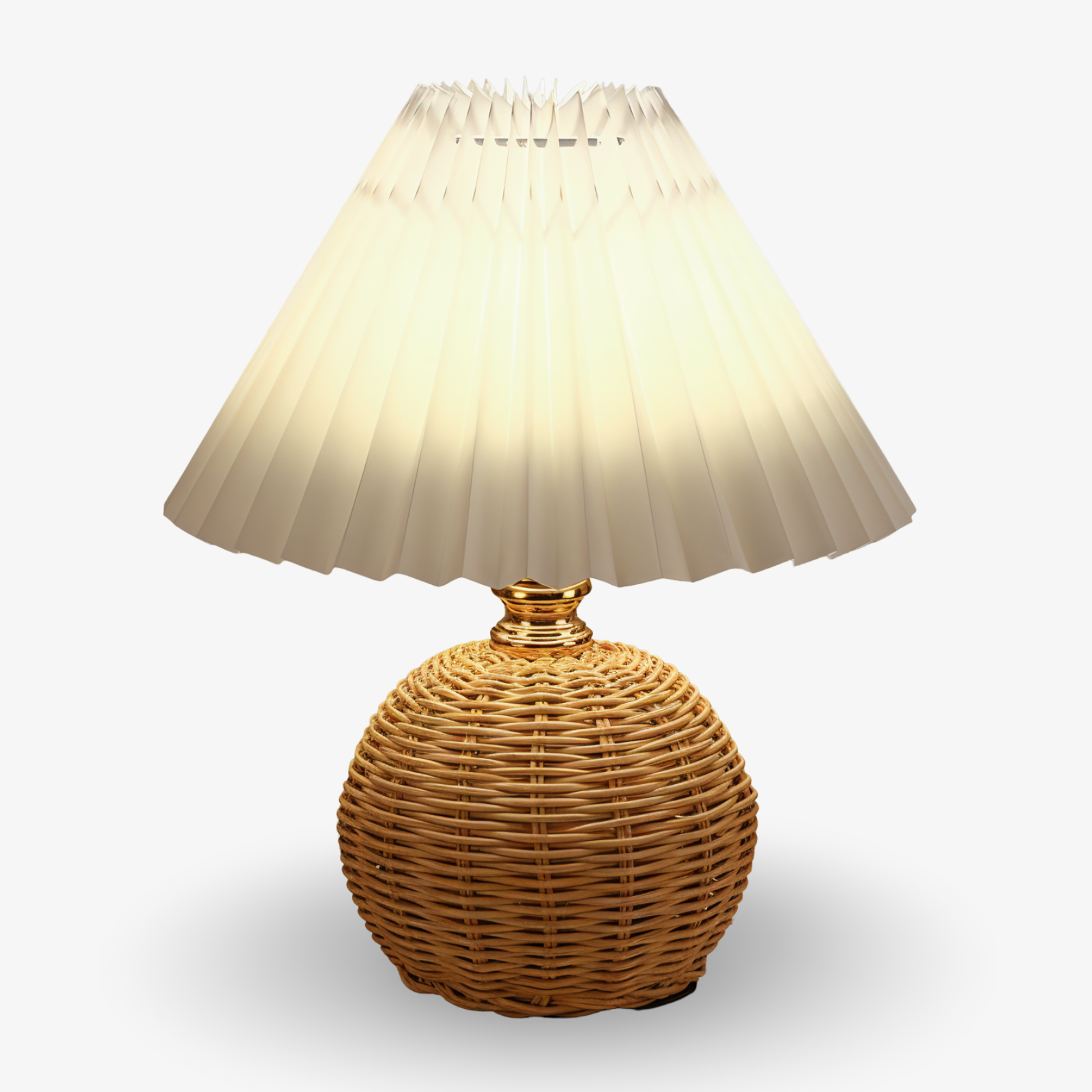 Brolly – Plisserad Retro Bordslampa i Rotting med Konisk Skärm