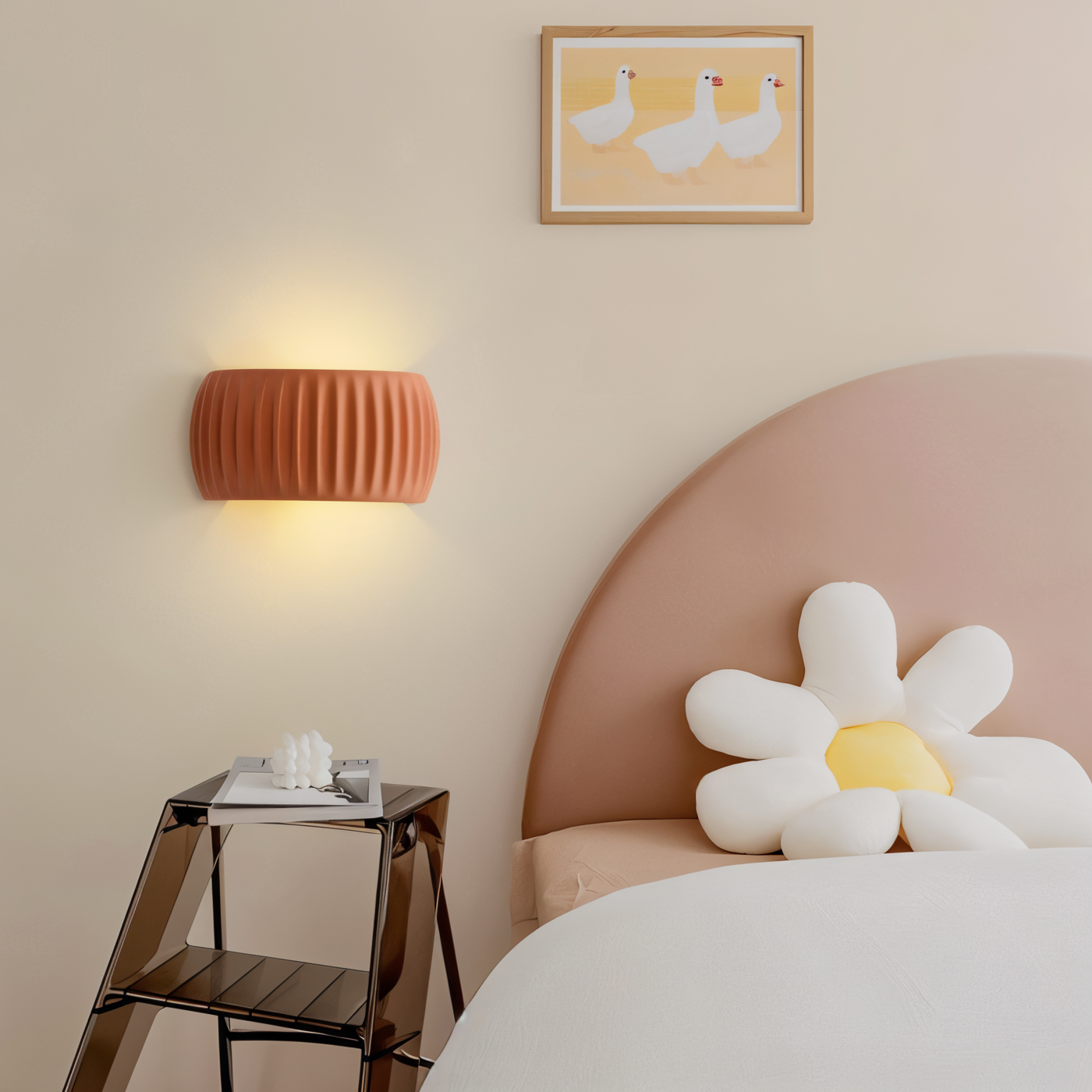 ColoraRib – Grön Ribbad Vägglampa i Harz med Macaron Design & Nordisk LED Belysning