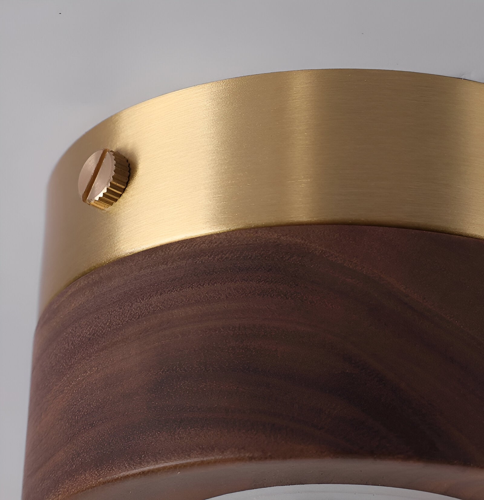 WoodSpot – LED Taklampa i Valnötsträ med Modern Spotlightdesign