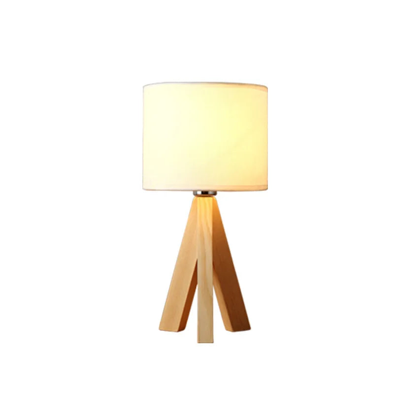 NordLjus – Träbordslampa med E27 Sockel