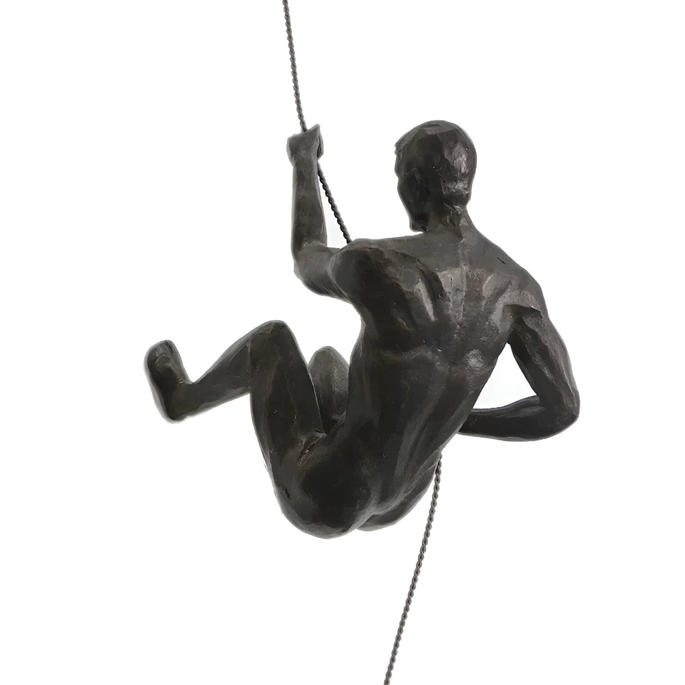 ClimbArt Väggskulptur Set – Kreativt Klättrande Man Motiv i Resin