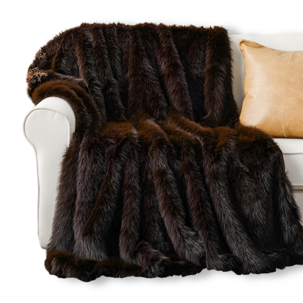 FurVelvet Plaid – Lyxig Konstpälsfilt med Eleganta Minkdetaljer