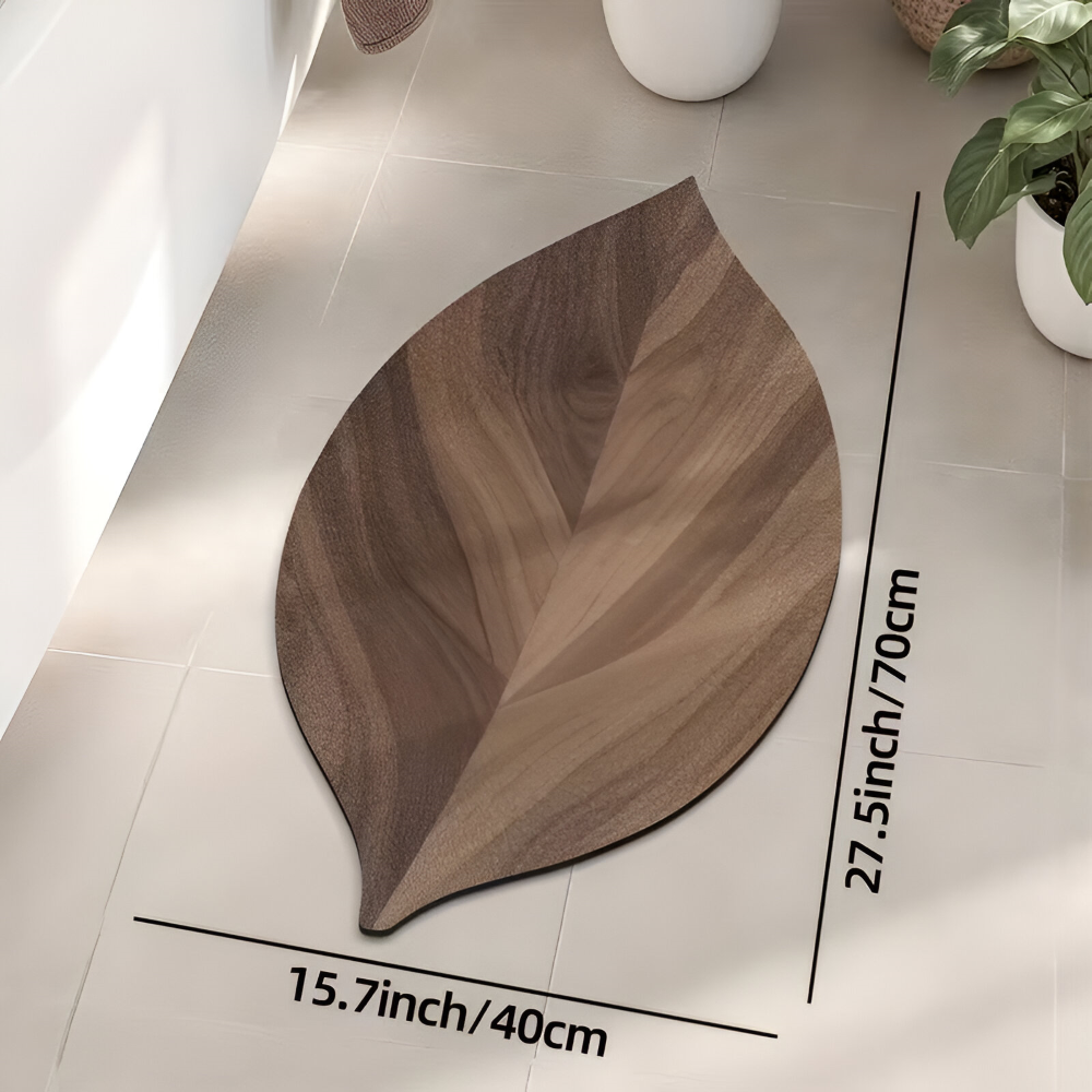 Leafora – Oval Badrumsmatta i Naturfärgat Lövverk, Halkfri & Vattenabsorberande