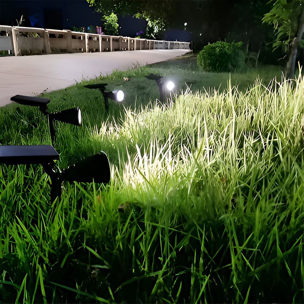 SunFlexa Pro – Anpassningsbar Solcellsbelysning för Trädgård & Gångvägar