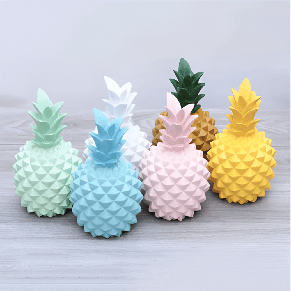 PineSaver – Elegant Ananasformad Sparbössa i Harts