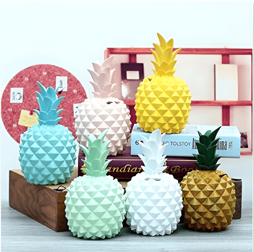 PineSaver – Elegant Ananasformad Sparbössa i Harts