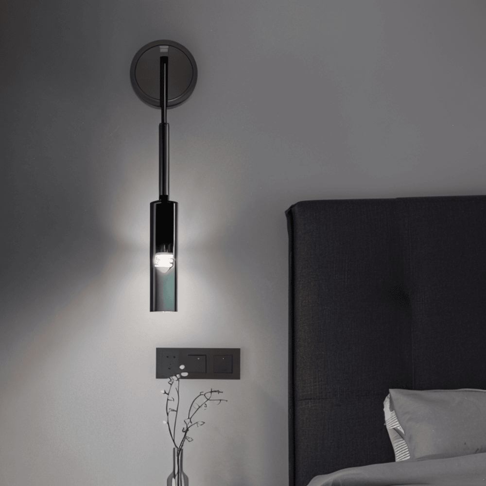 SmokyGlow – Kristallgrå Vägglampa | Minimalistisk Rökig Glasrörsdesign med Varm LED-belysning
