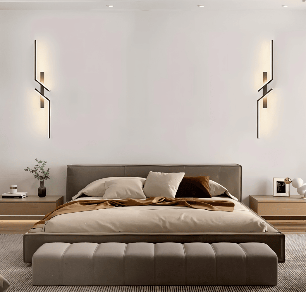 LumaStrip – Minimalistisk LED Vägglampa i Modern Stripdesign