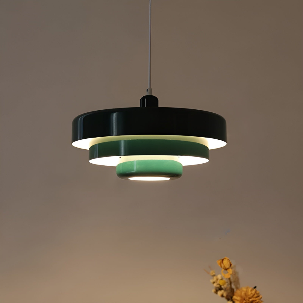 AmberGlow – Orange Vintage Taklampa i Skandinavisk Design