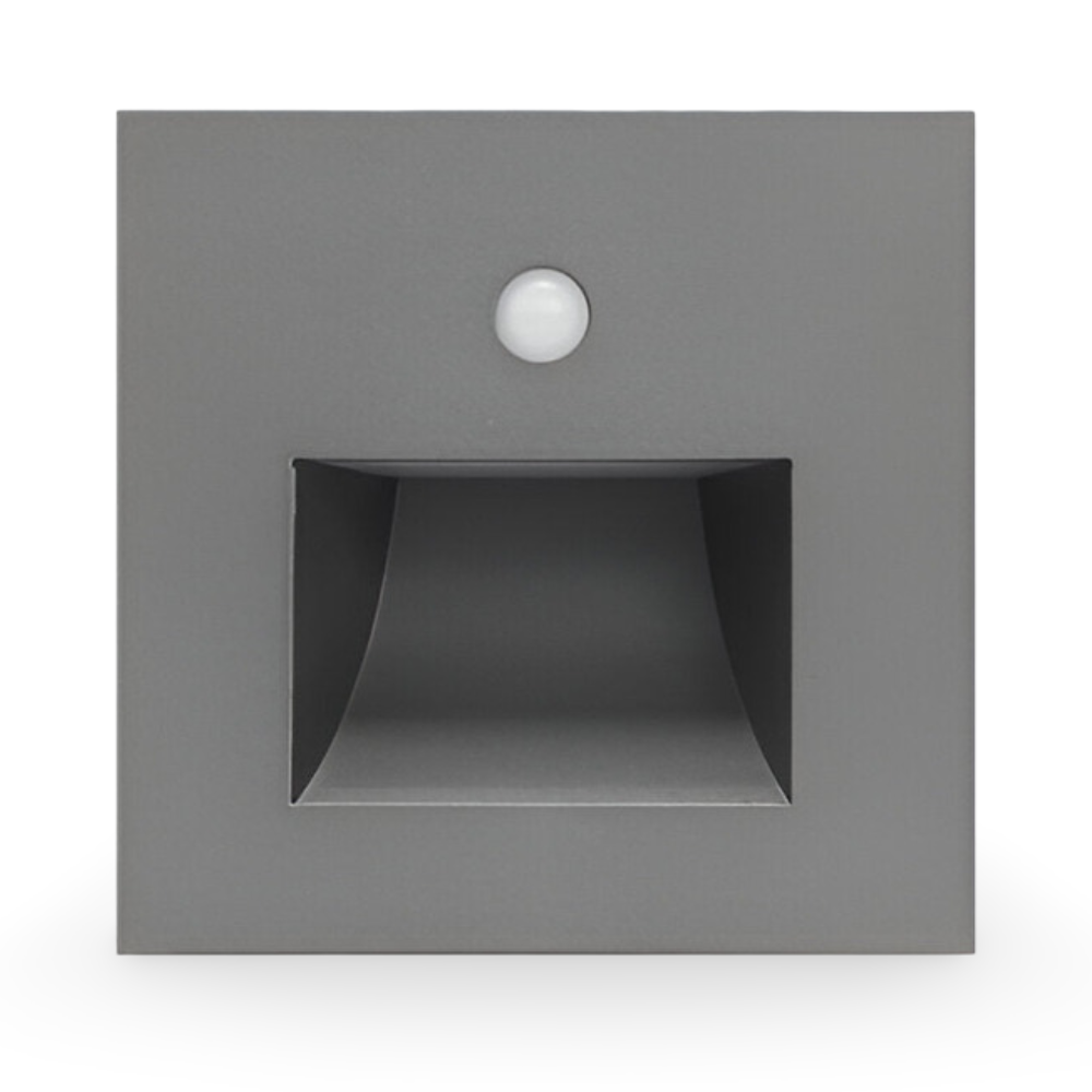 SafeGlow – Infälld Vägglampa med Rörelsesensor för Trappor och Korridorer