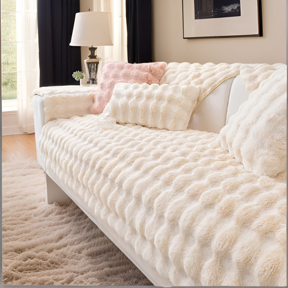 PlushHaven – Extra Mjukt Plyschskydd för Husdjur & Soffor