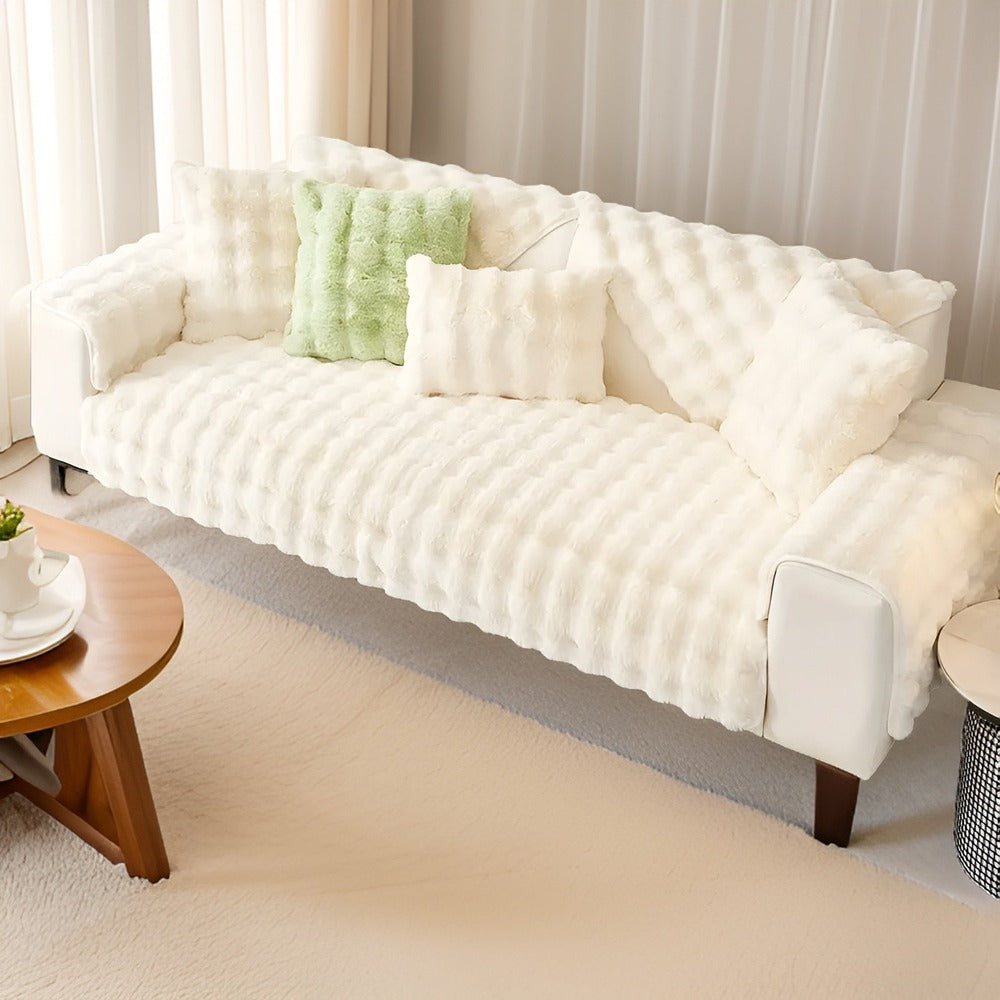 PlushHaven – Extra Mjukt Plyschskydd för Husdjur & Soffor