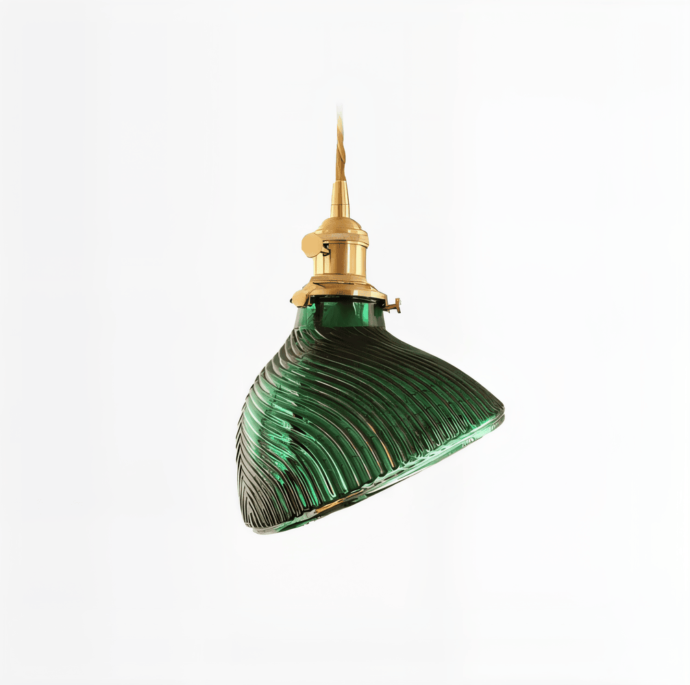 LuxurGreen – Nordisk Pendellampa i Räfflat Grönt Glas