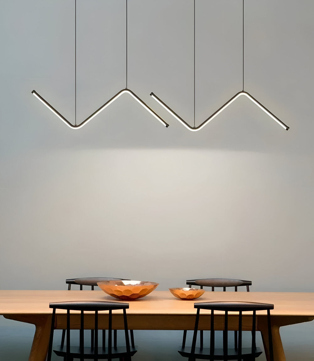 TriLume – Lyxig Triangulär LED Pendellampa med Modern Design