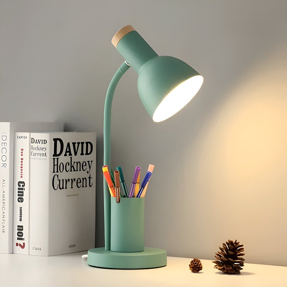 NordGlow – Modern Nordisk LED Bordslampa med Pennhållare och Ögonvänlig Belysning