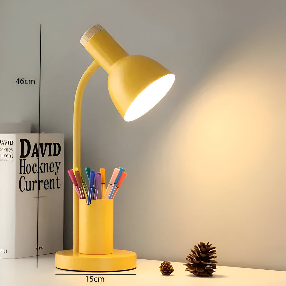 NordGlow – Modern Nordisk LED Bordslampa med Pennhållare och Ögonvänlig Belysning