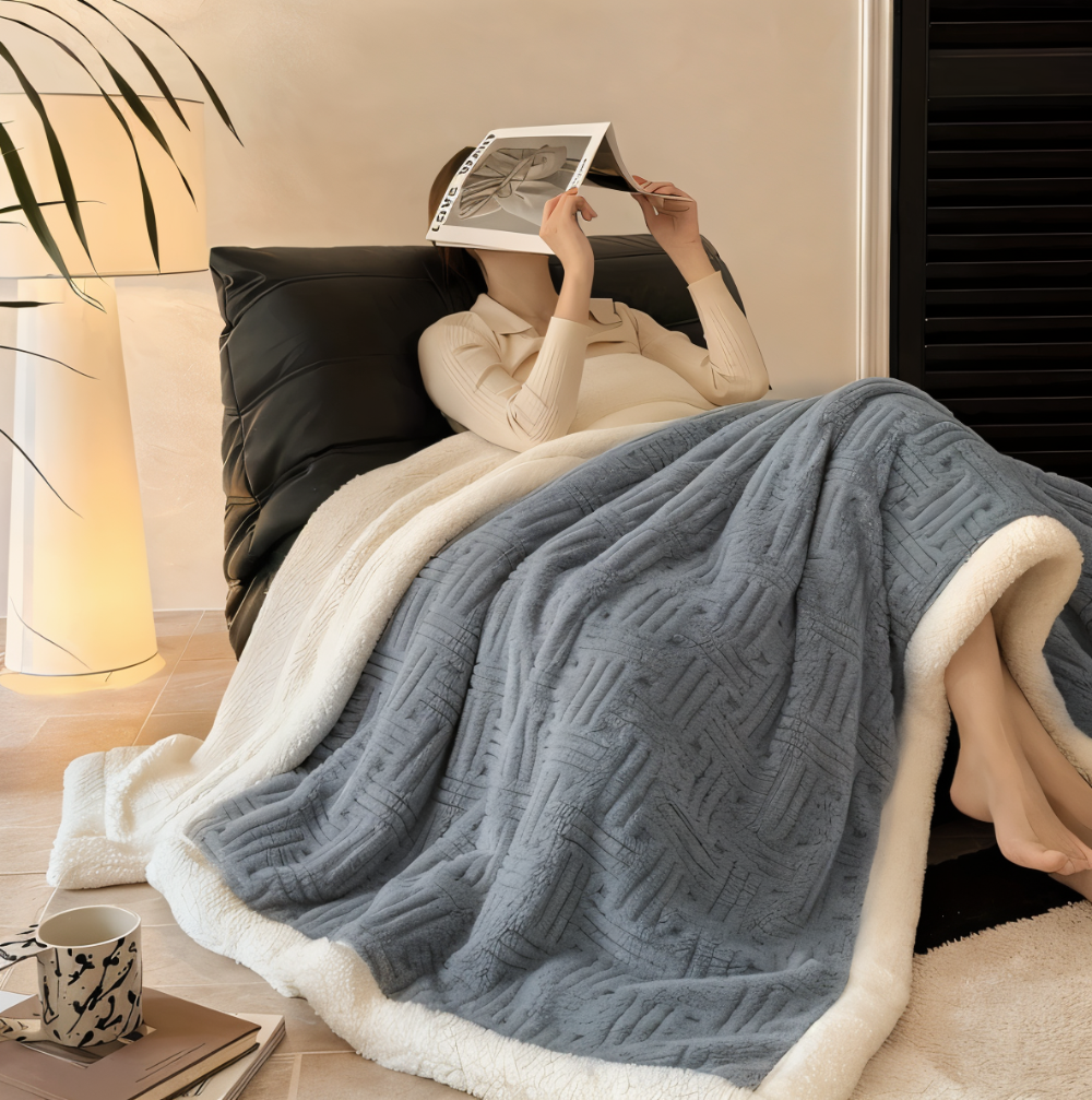 FrostMelt DuoBlanket – Dubbelsidig Fluffy Pläd med Geometriskt Mönster