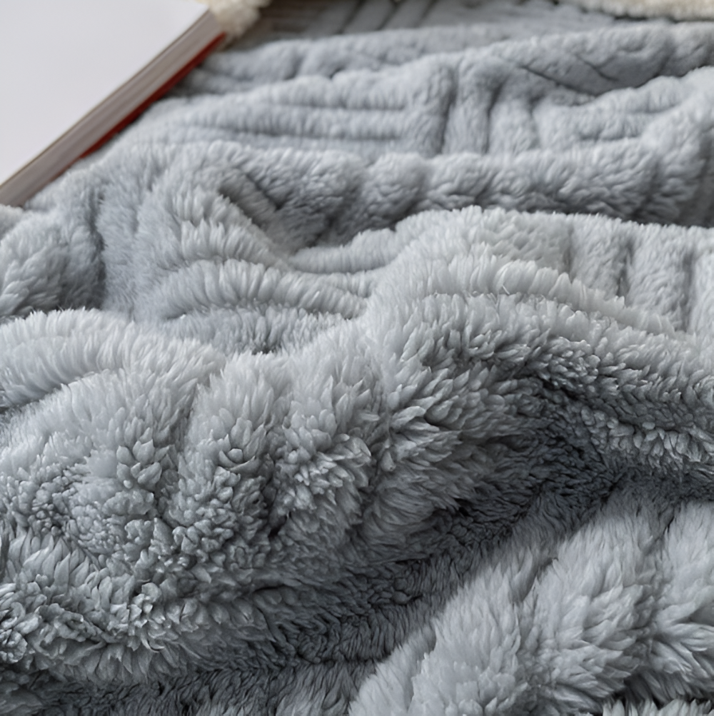 FrostMelt DuoBlanket – Dubbelsidig Fluffy Pläd med Geometriskt Mönster