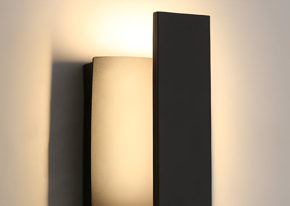 SimpliBlack – Minimalistisk Vattentålig Vägglampa i Aluminium | Modern Utomhusbelysning för Trädgård & Entré