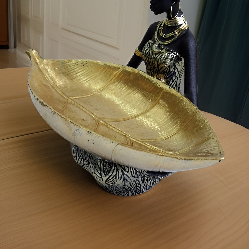 NyckelMuse Skulptur – Exotisk Figur i Harts med Elegant Nyckelorganisering