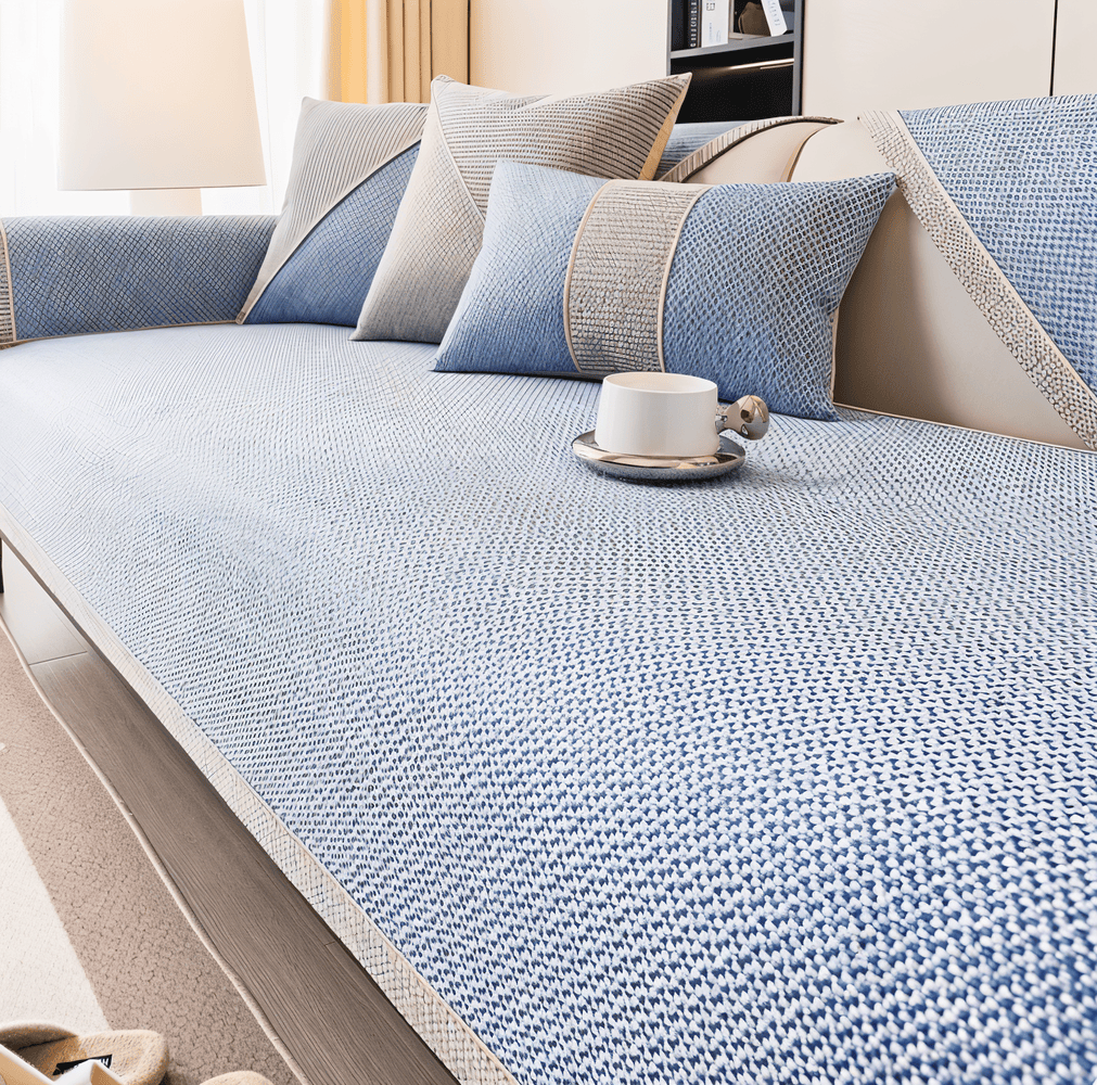 SoftGuard Cover – Enfärgat Halkfritt Sofföverdrag i Premium Polyester