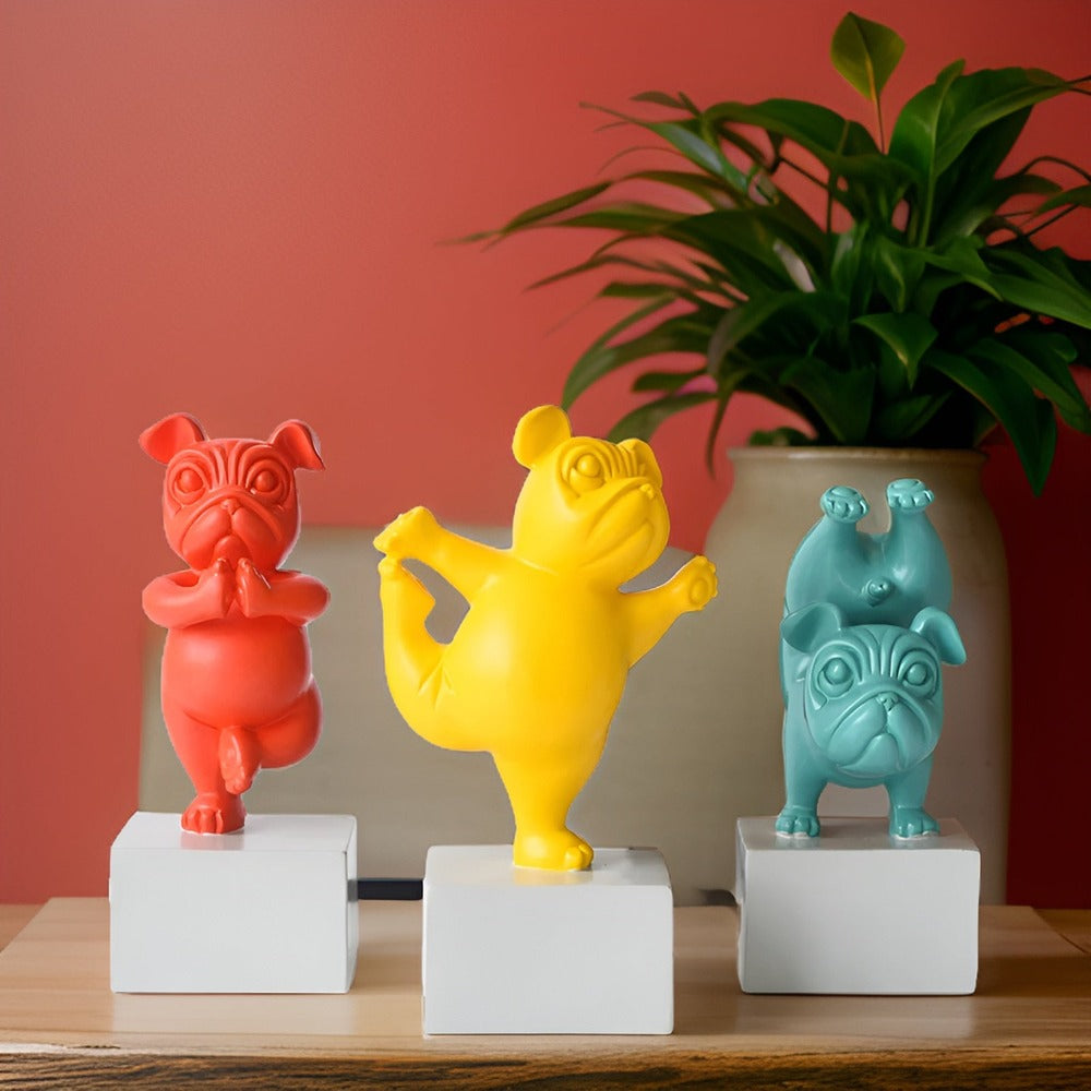 ZenBulldog Skulptur – Lekfull Yogafigur i Abstrakt Design