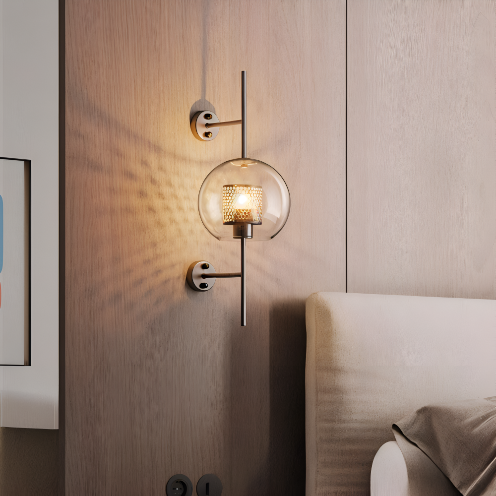 Orbee – Vägglampa i Glas med Honungskaka-design och Vintage LED-stil