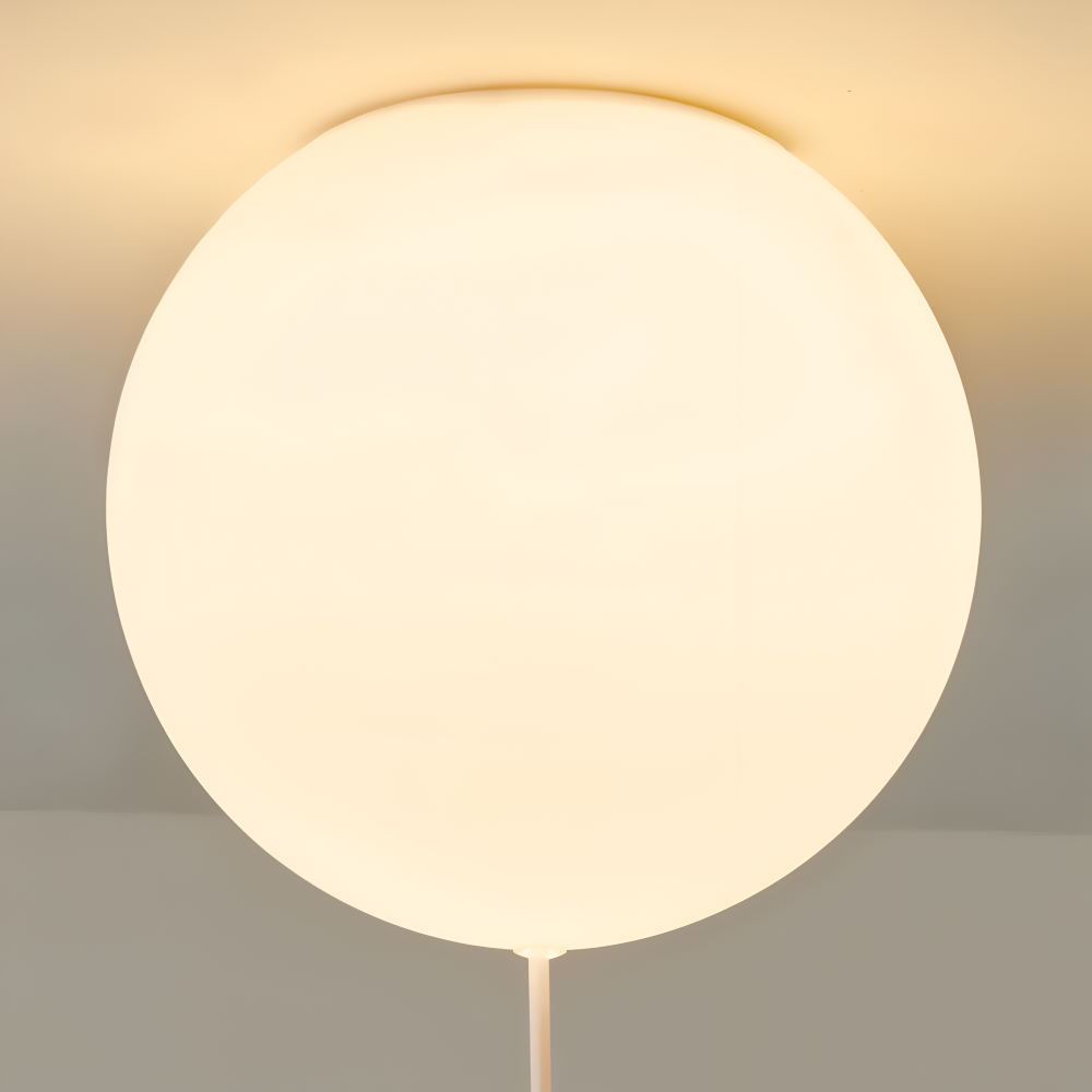 Lunabear – Lekfull Ballongpendellampa i Harz och Akryl för Barnrum