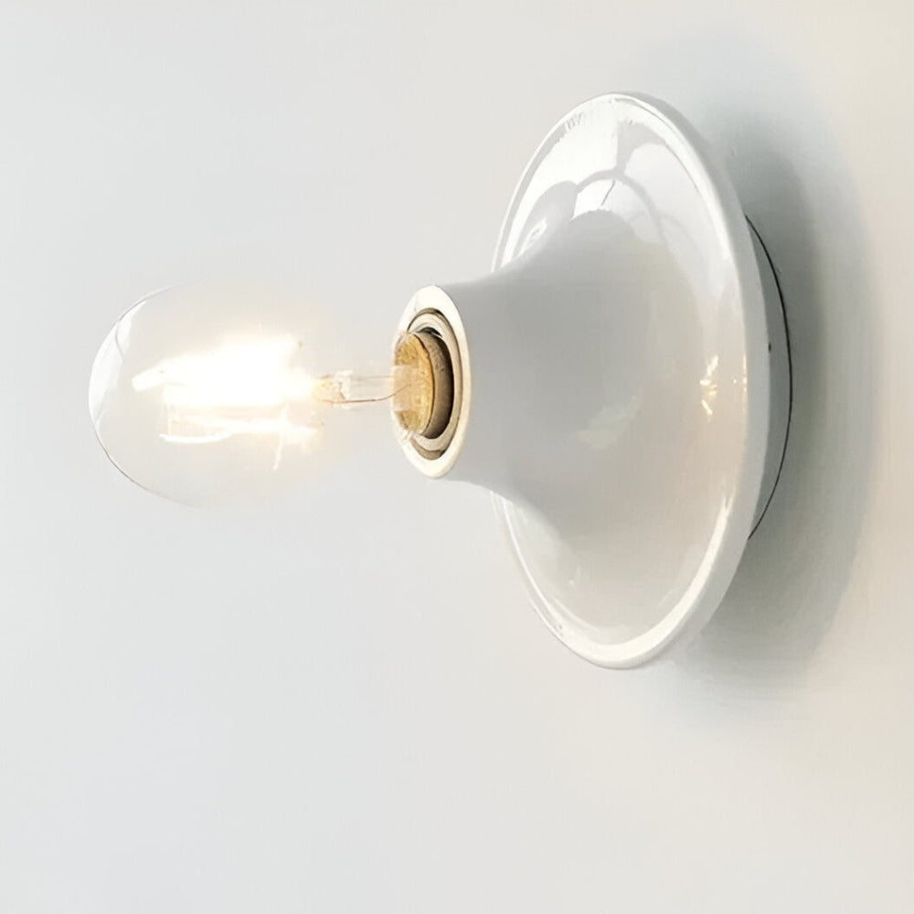 VintageGlow – Retroinspirerad Vägglampa | Klassisk Design med Modern LED-belysning