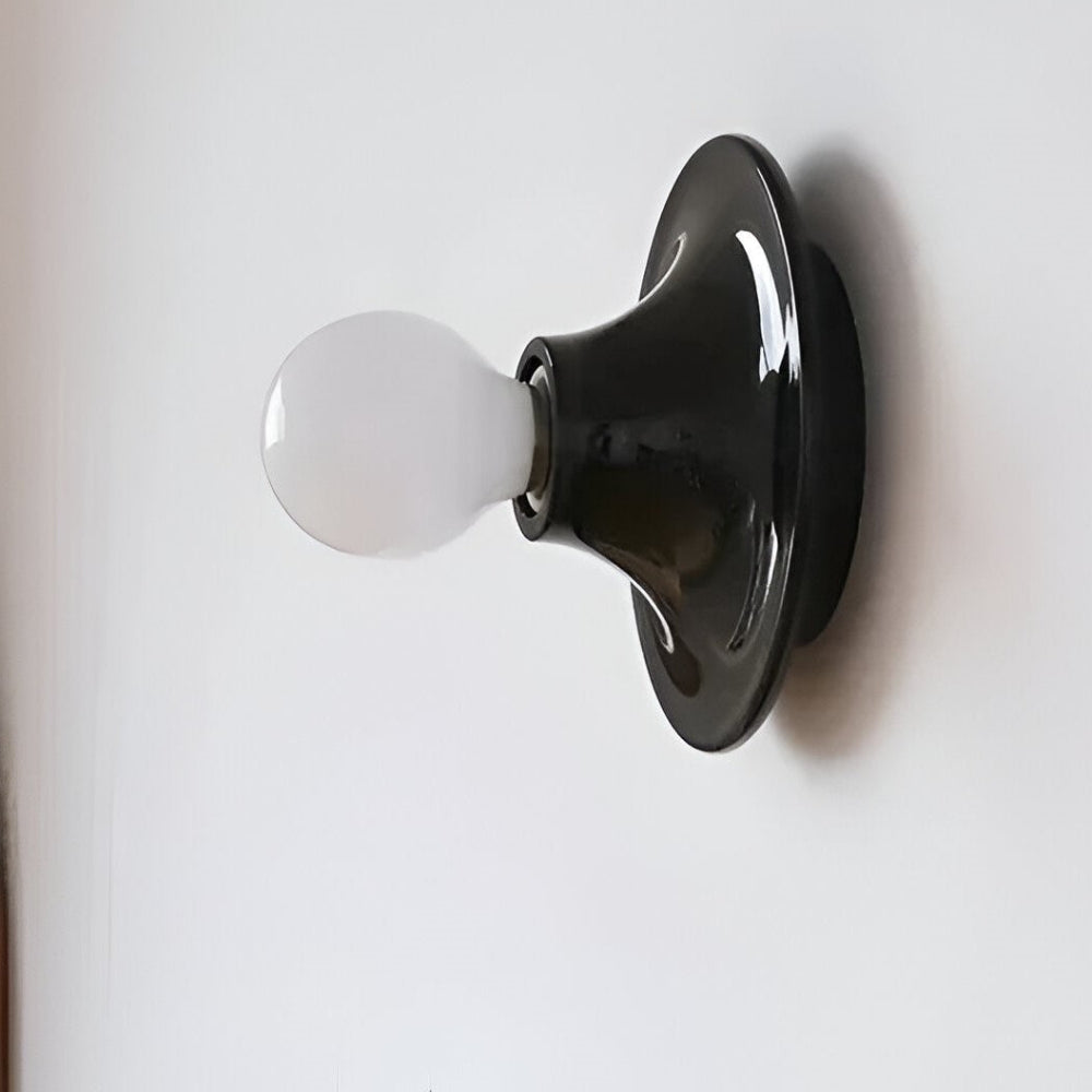 VintageGlow – Retroinspirerad Vägglampa | Klassisk Design med Modern LED-belysning