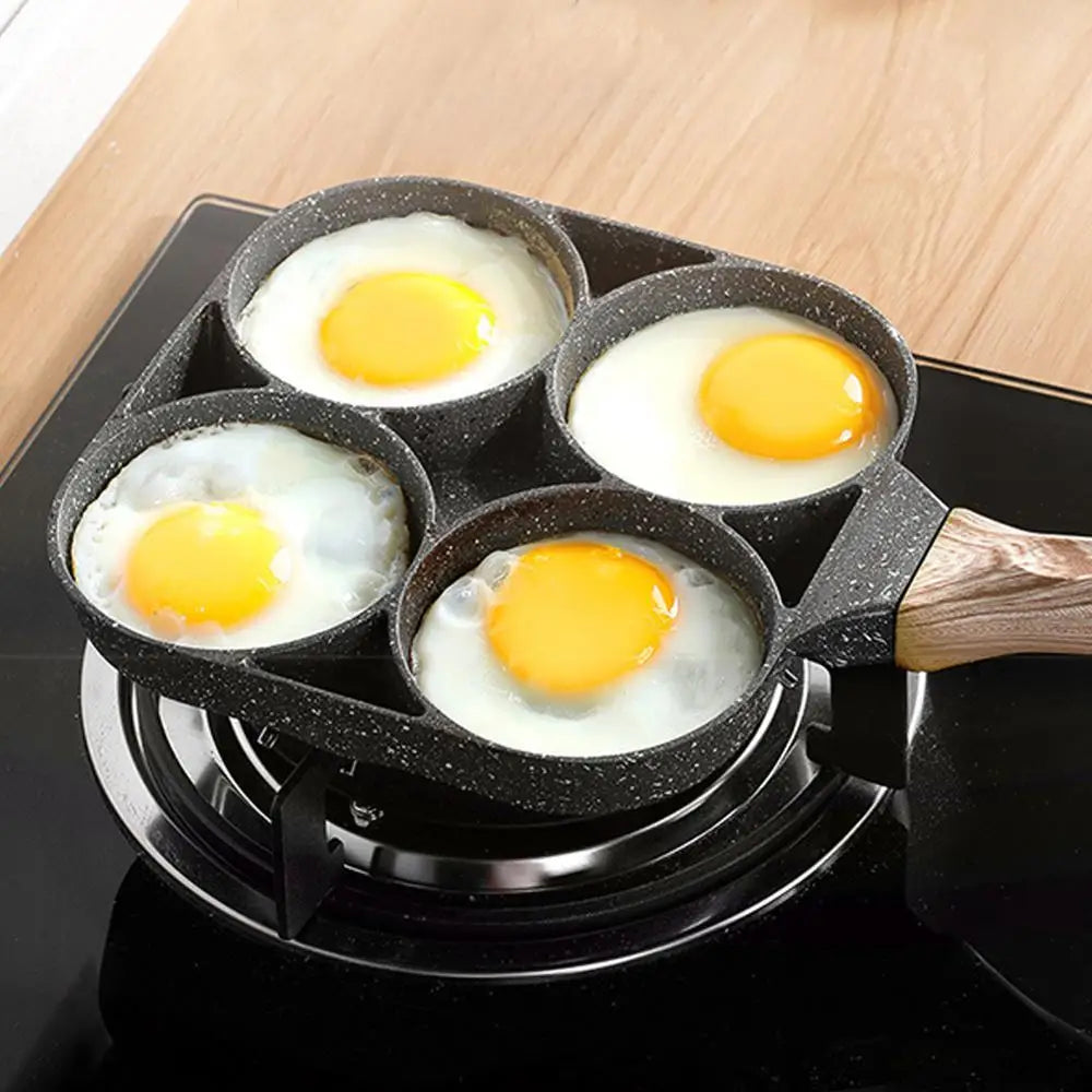 Fyrdelad stekpanna för omelett, ägg och pannkakor