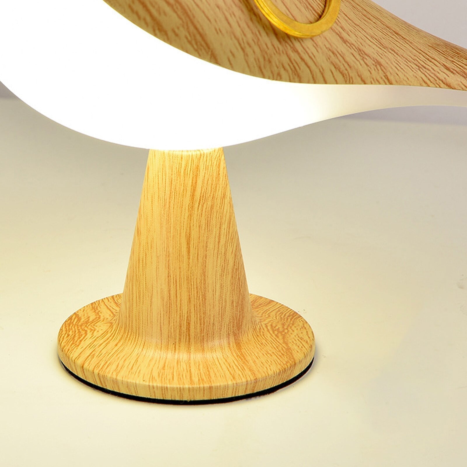 Fågeln Lumi - Stilfull bordslampa med fågelmotiv och LED-belysning – Elegant inredningsbelysning för varje rum