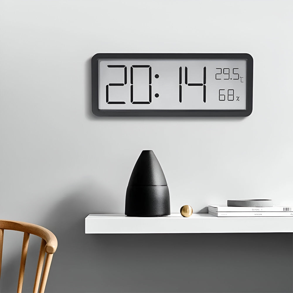 TimeGlow LED – Modern Väggklocka med Temperatur & Fuktighetssensor