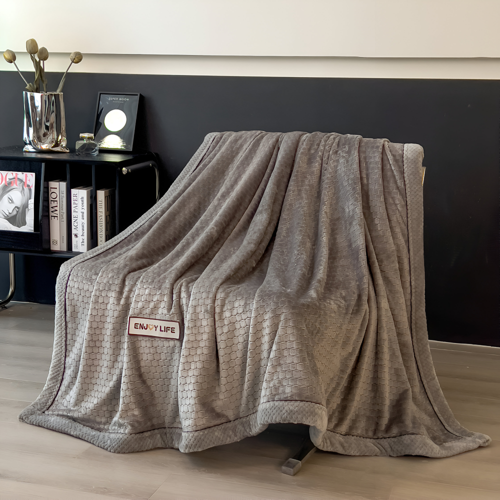 VelvetNord CozyThrow – Lyxig Ultra-Mjuk Plyschfilt för Helårsbruk