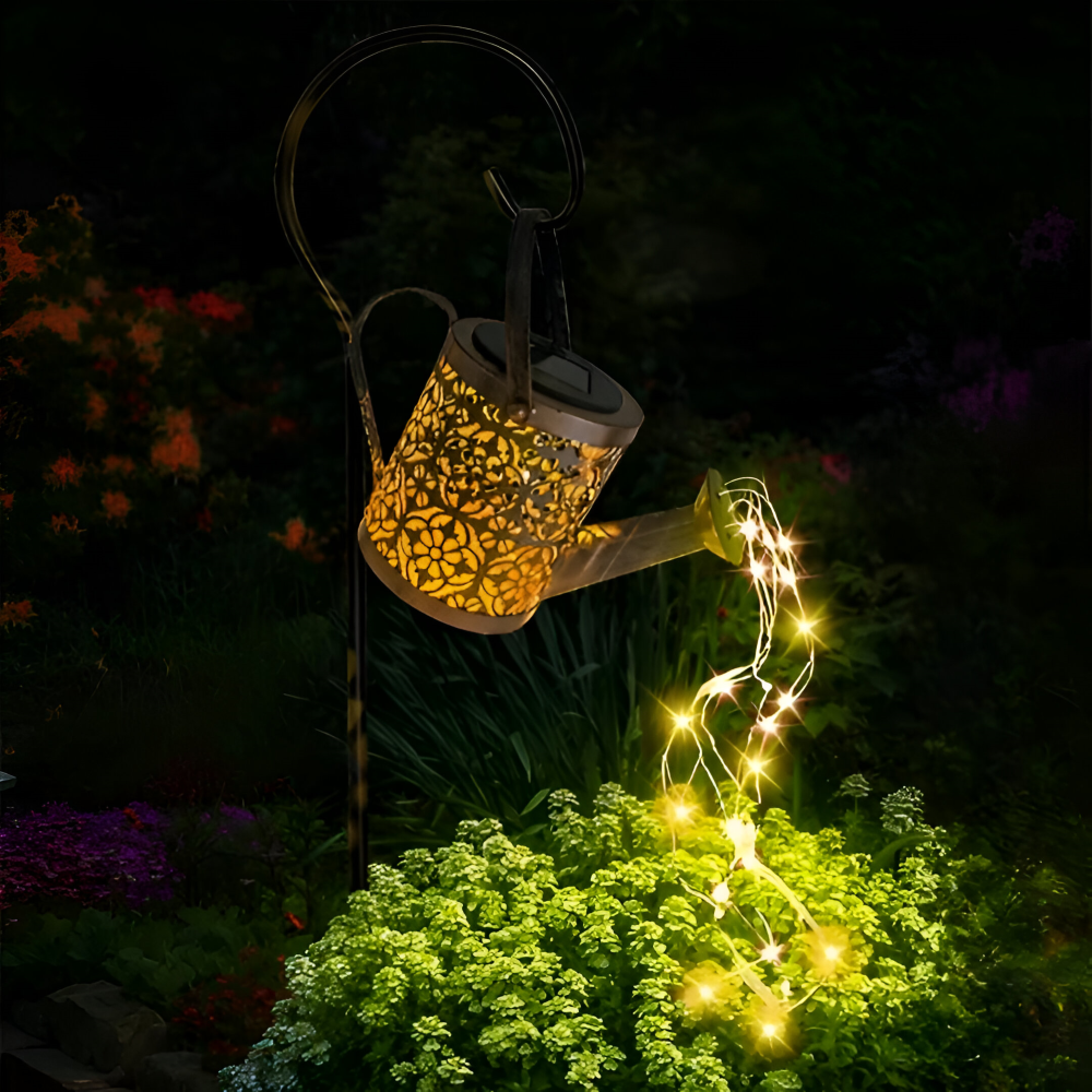 GlowCanne – Solcellsdriven Vattenkanna med Sagolik Ljusslinga